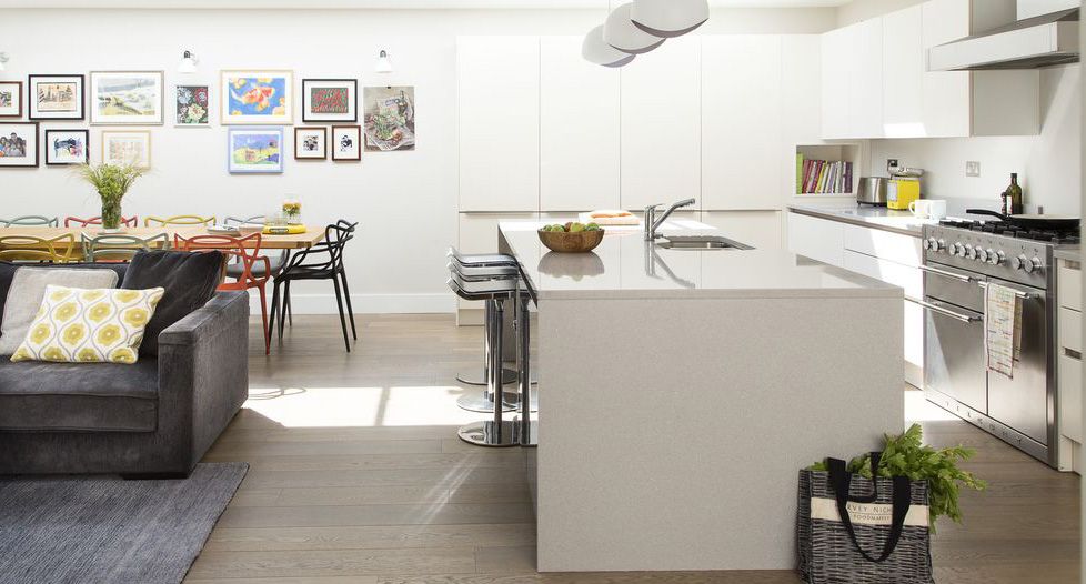 white-and-grey-kitchen-dining-area