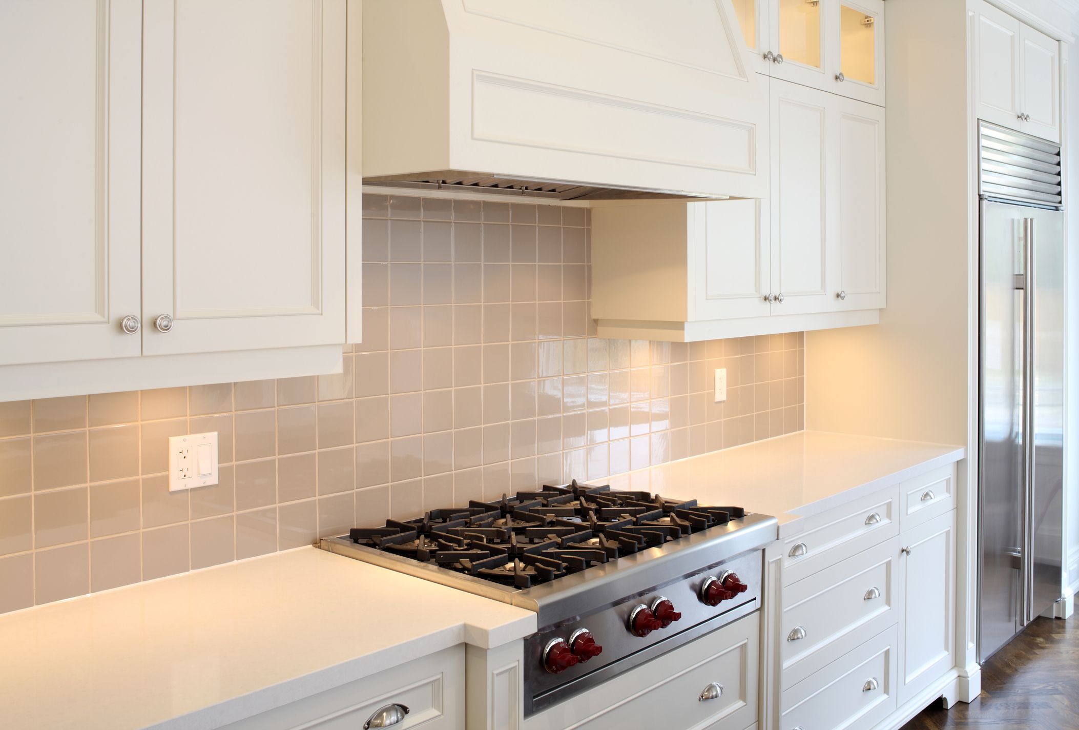 4 Steps For Removing Kitchen Tiles Overstock Com