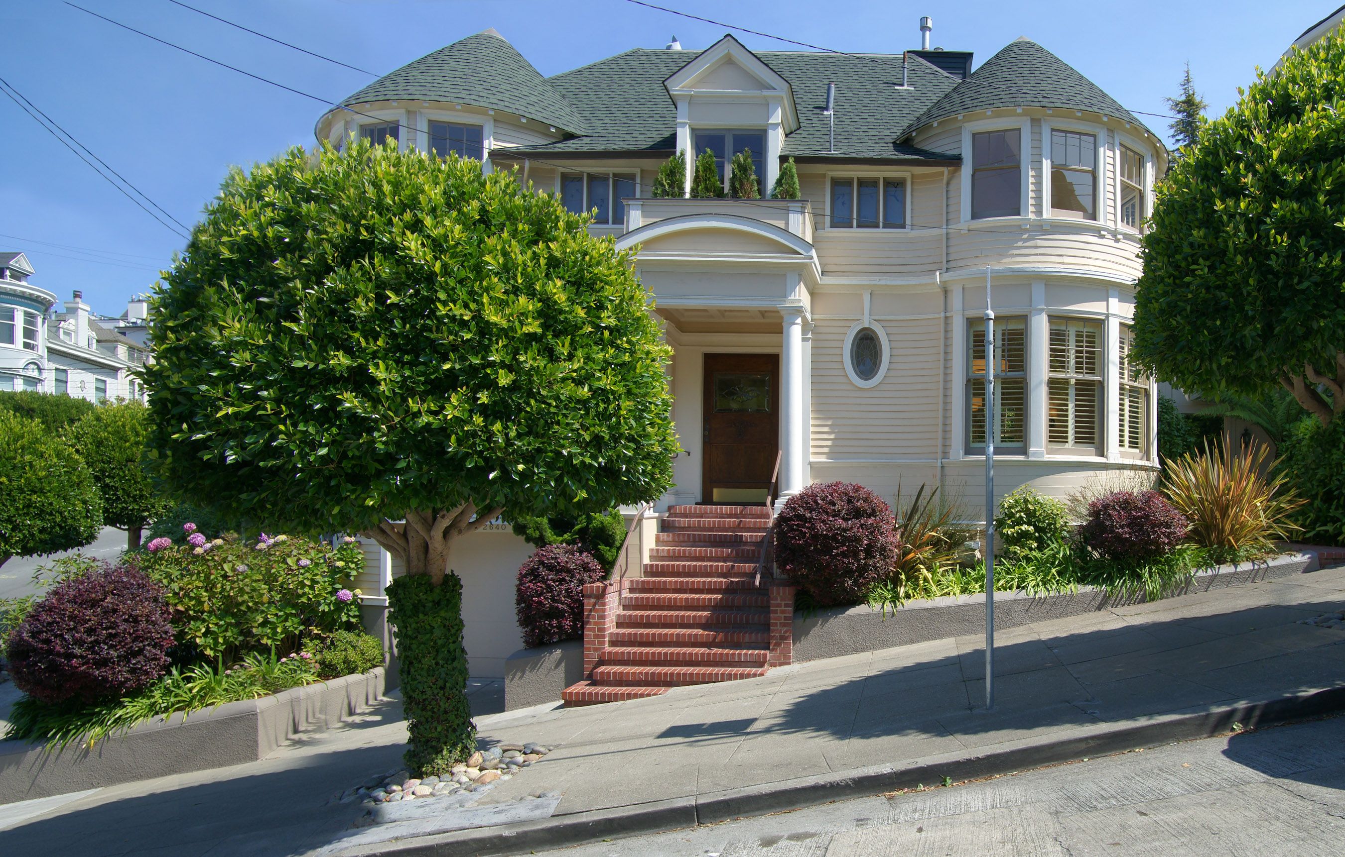 You Can Now Live In Mrs Doubtfire S San Francisco Home For 3 43 Million