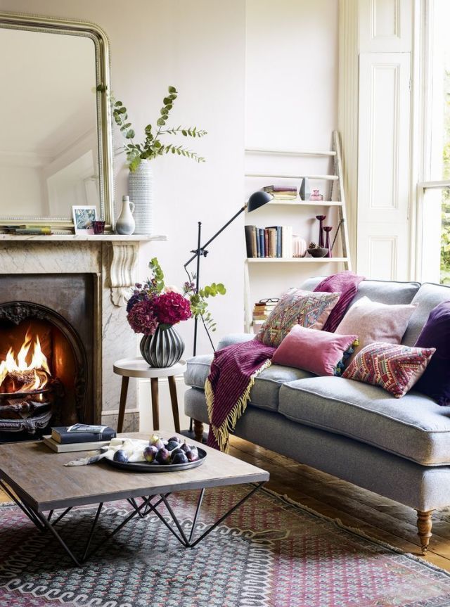 Snugglers, loveseats, corner sofas, footstools, small sofas: find your ...