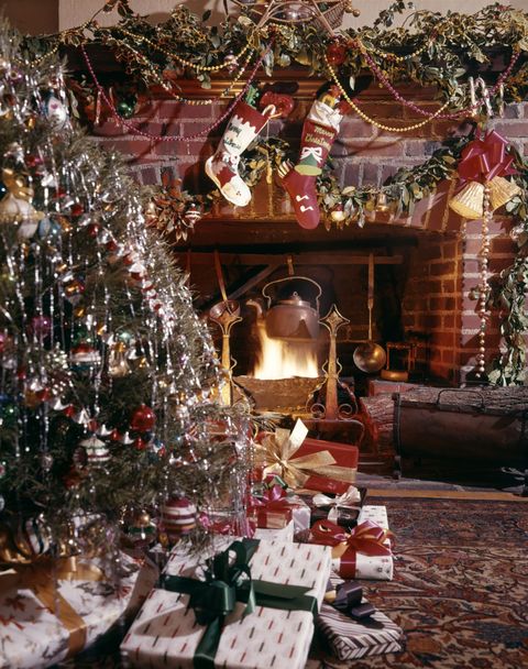 Event, Christmas decoration, Interior design, Interior design, Holiday, Christmas eve, Christmas ornament, Tradition, Christmas tree, Christmas, 