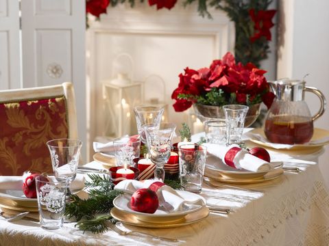 11 styling secrets to decorating the perfect Christmas table