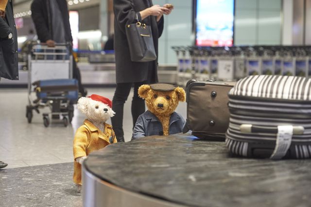 Heathrow Christmas advert - Steiff bears Doris and Edward Bair at Heathrow Airport