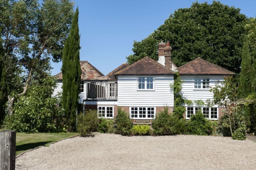 A six-bed weatherboard cottage built in 1750 in the Weald of Kent