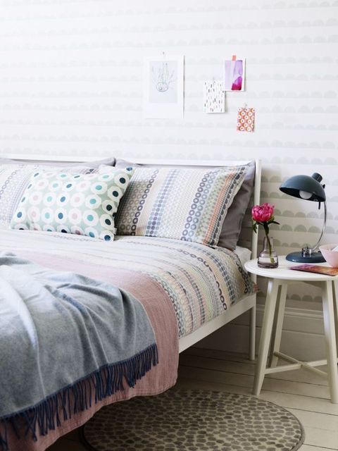 Bedroom scheme: Spots and dots bedlinen