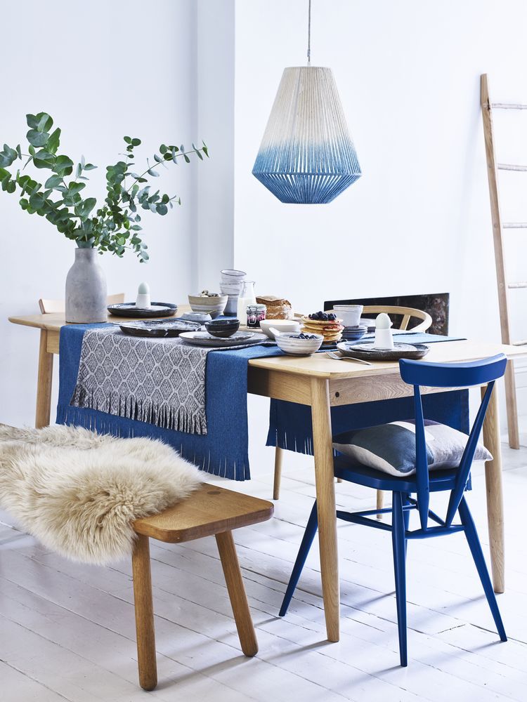 scandi change table