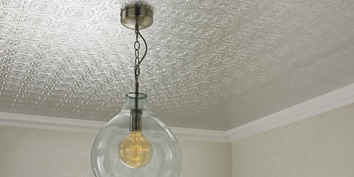 the-fifth-wall-is-wallpapering-the-ceiling-a-trend-again