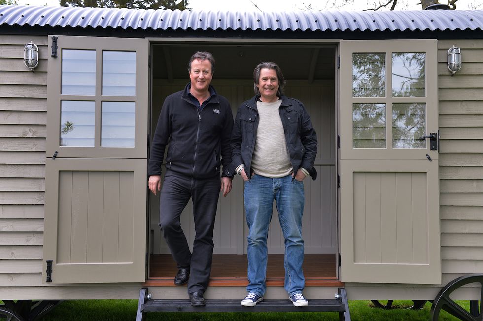 Former Prime Minister David Cameron buys designer garden shed - a shepherd hut - thought to be worth £25,000