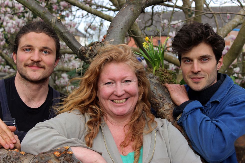 garden rescue series two charlie dimmock, david rich, harry rich the rich brothers