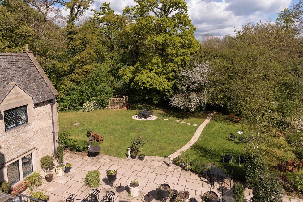 Bath Lodge Castle - Norton St Philip - Savills - garden