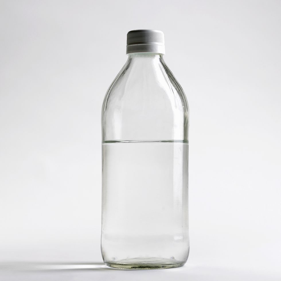 A bottle of white vinegar