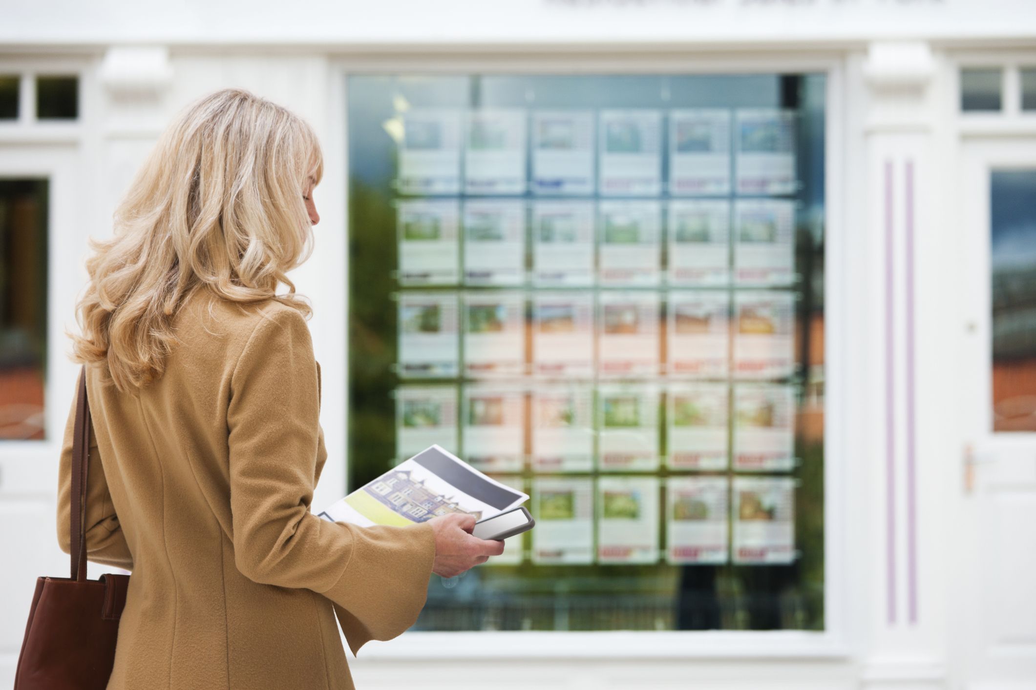 questions to ask estate agents when buying