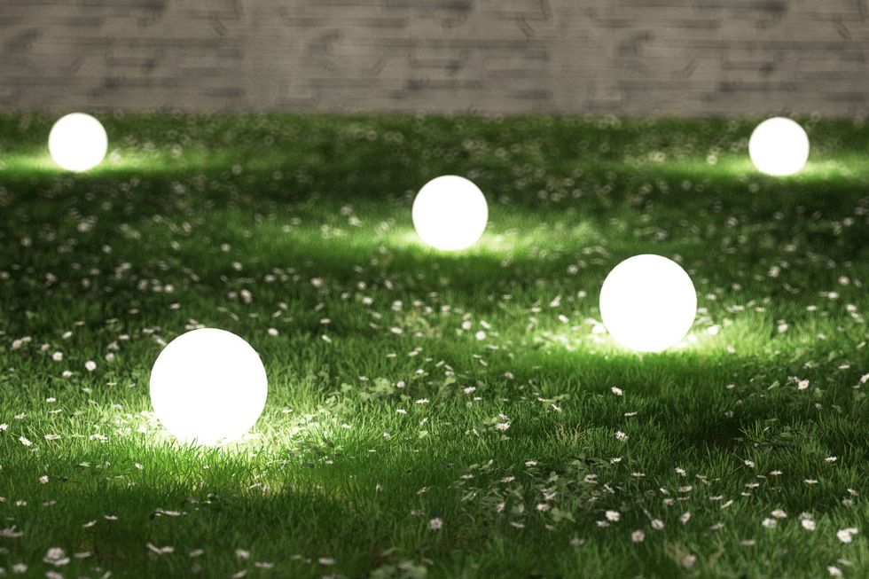 The best way to display garden lights all year round