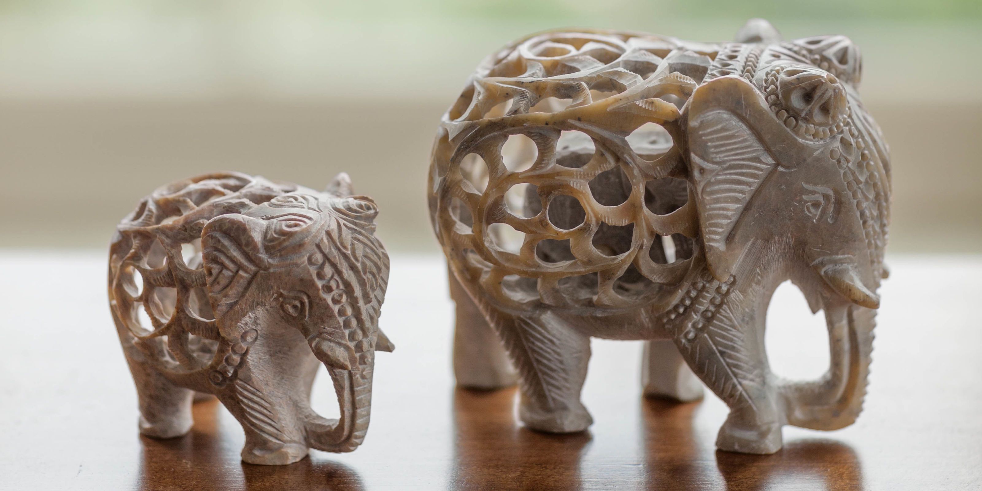 sculpture steatite carved ethnic Indian elephant Bohemian soapstonecarved elephant boho Indian