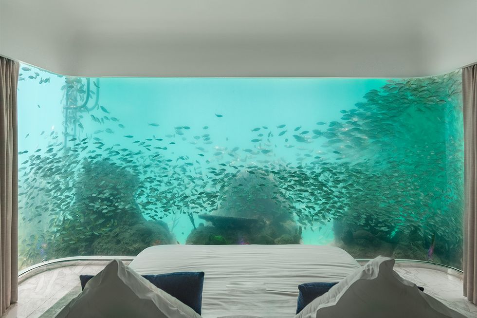Floating Seahorse villa underwater bedroom