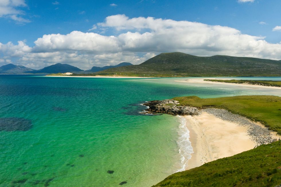 <p>At first glance, Harris' remote beach could be in the Caribbean, thanks to its turquoise, pure&nbsp;sea and expansive, sandy shores. Only its chilly climes give its Northern location away.</p>
