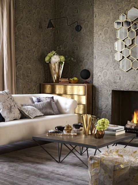Earth's riches: Gold style inspiration