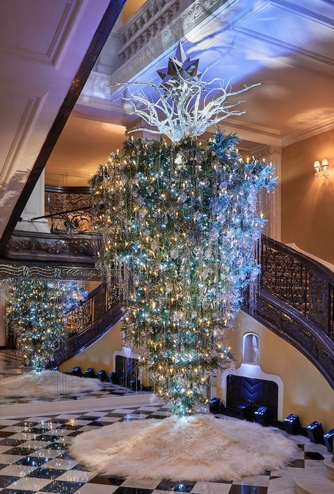 Claridge S Christmas Tree 2018 By Diane Von Furstenberg Unveiled