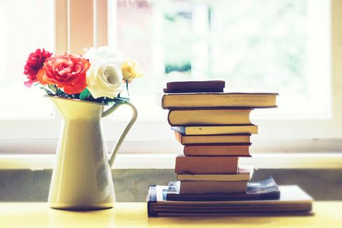 book pile flowers