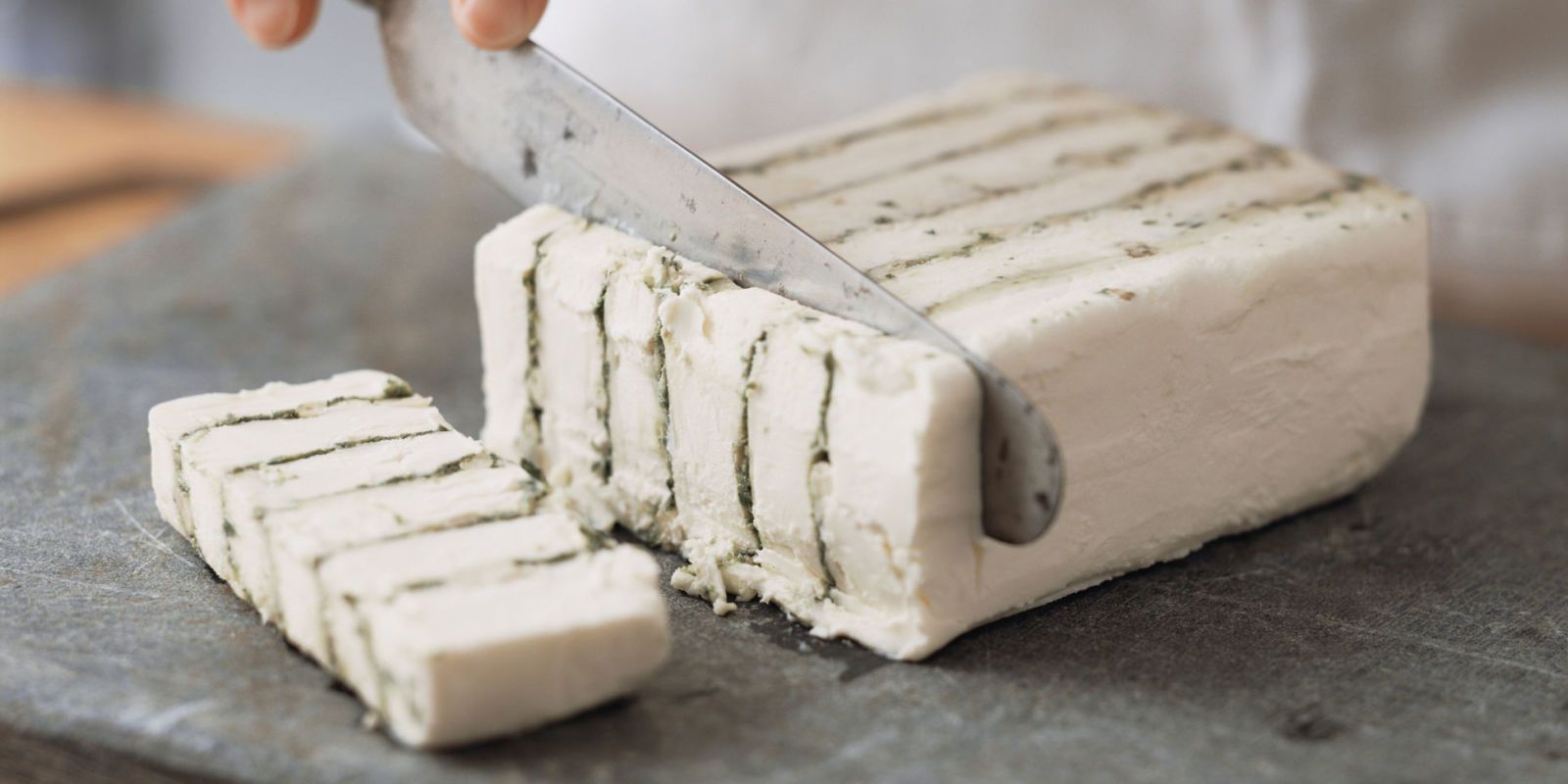 How We Should Actually Be Cutting Different Types Of Cheese