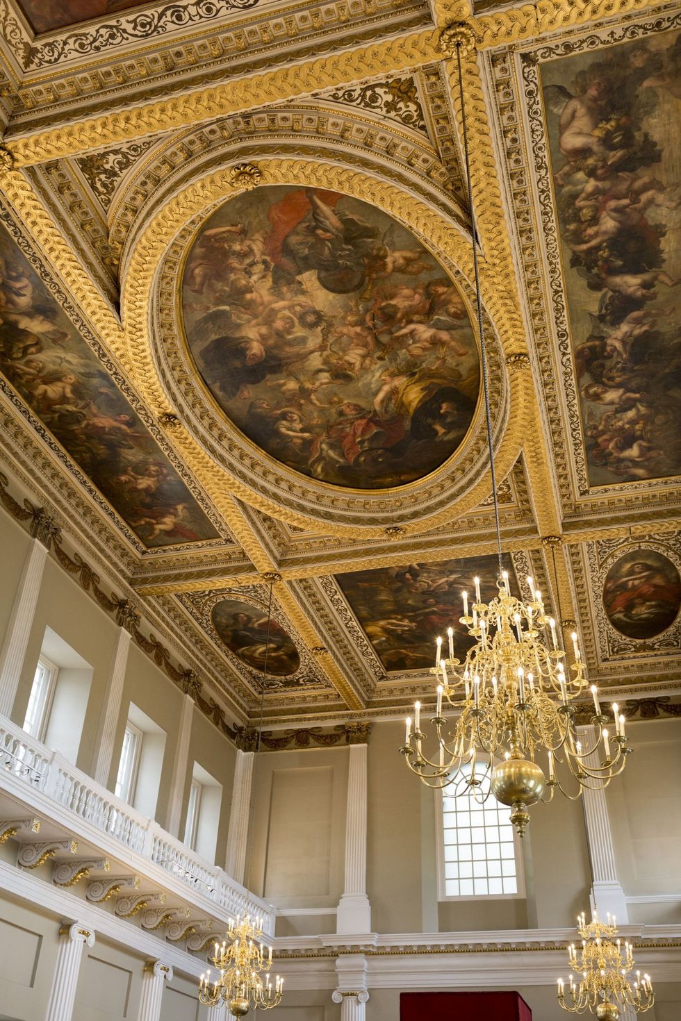 <p>Though no longer a residence per se, this opulent hall gives a glimpse at what the largest palace in Europe once looked like. The Banqueting House is the only remaining structure from the Palace of Whitehall, which served as the London residence of the English monarchs from the reign of King Henry VIII until it was destroyed in a fire in 1698. This grand hall was designed by the famed architect Inigo Jones and was used by the Stuart kings to host balls, receptions, and banquets. The gilded ceiling was painted by the artist Peter Paul Rubens and is hung with massive crystal chandeliers.</p>