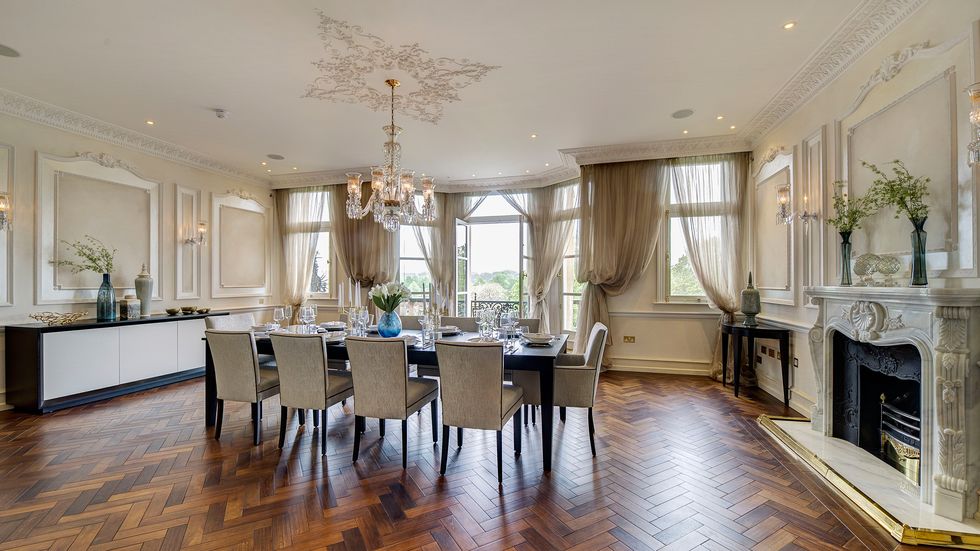 Cambridge Gate - Regent's Park - apartment - dining room -Beauchamp Estates