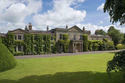 Somerset Country Mansion For Sale Has Its Own Luxury Treehouse