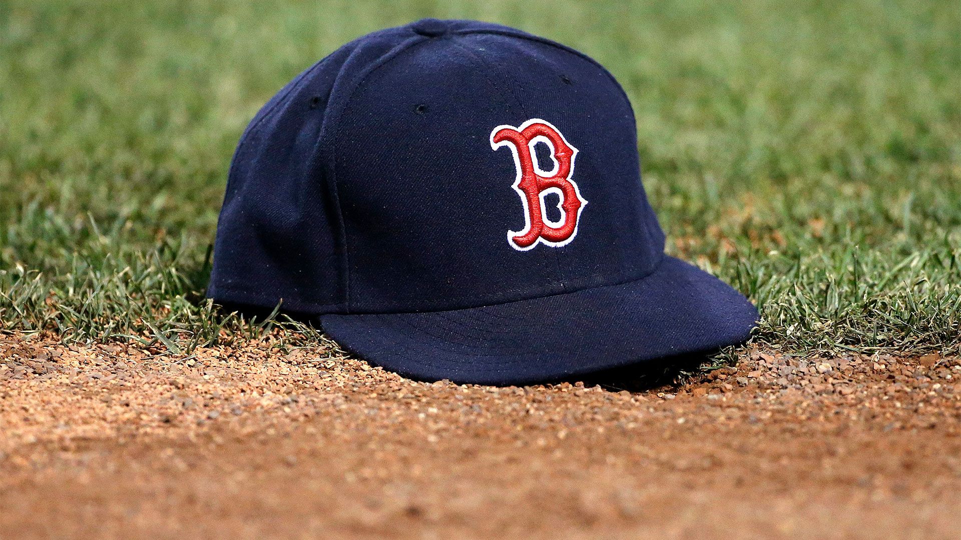 Red Sox, Yankees to Wear Retro Hats, Uniforms at Fenway Park's 100th  Anniversary Game on Friday 