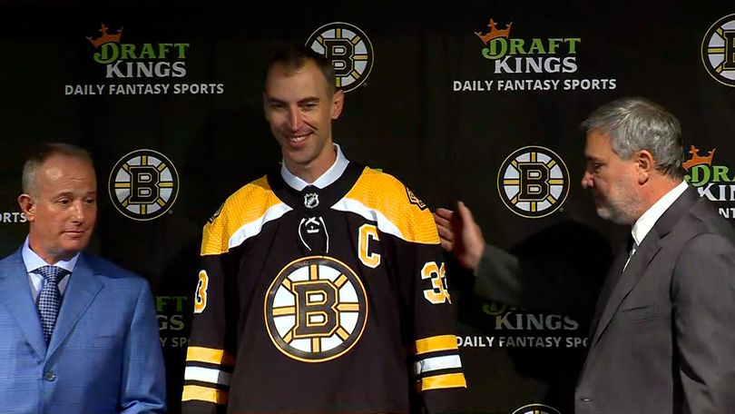 Zdeno Chara finishes career as Bruin, announces retirement - Stanley Cup of  Chowder