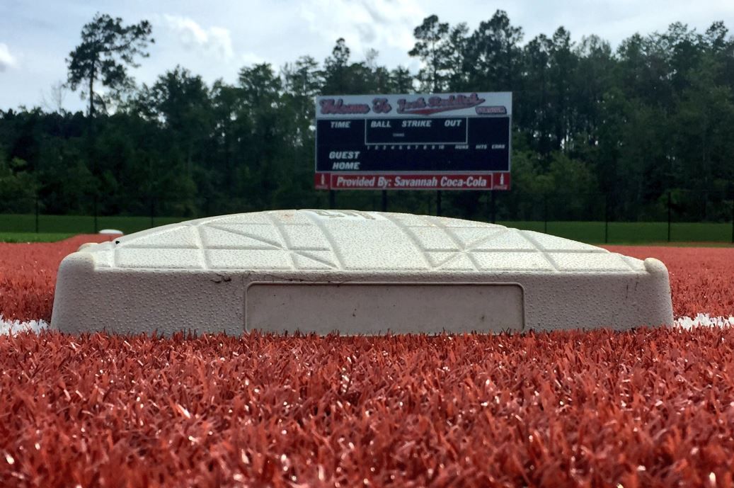 Field of Dreams : Josh Reddick Stadium opens in Effingham County