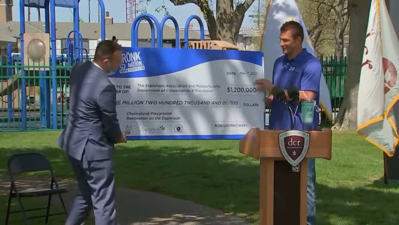 Bucs' Rob Gronkowski donates $1.2M to renovate Boston playground