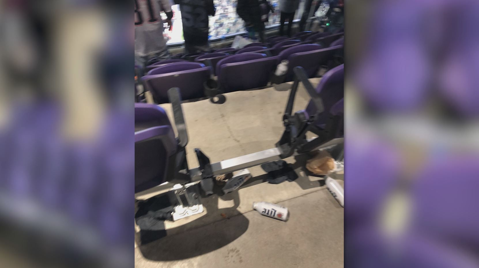 Super Bowl fans jilted after paying for expensive seats