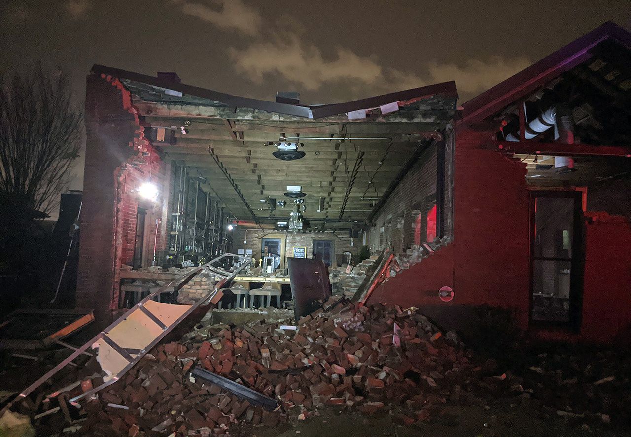 Nashville Tornado Singer Taylor Hicks survives deadly twister in