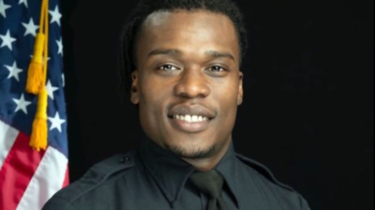 Https Www Wisn Com Article Person Of The Week Capt Kelly Raether 34894569 Https Hips Hearstapps Com Htv Prod 37707b1d 1967 46cd 96e7 D697b0173cc7 37707b1d 1967 46cd 96e7 D697b0173cc7 Image Jpg Person Of The Week Capt Kelly Raether