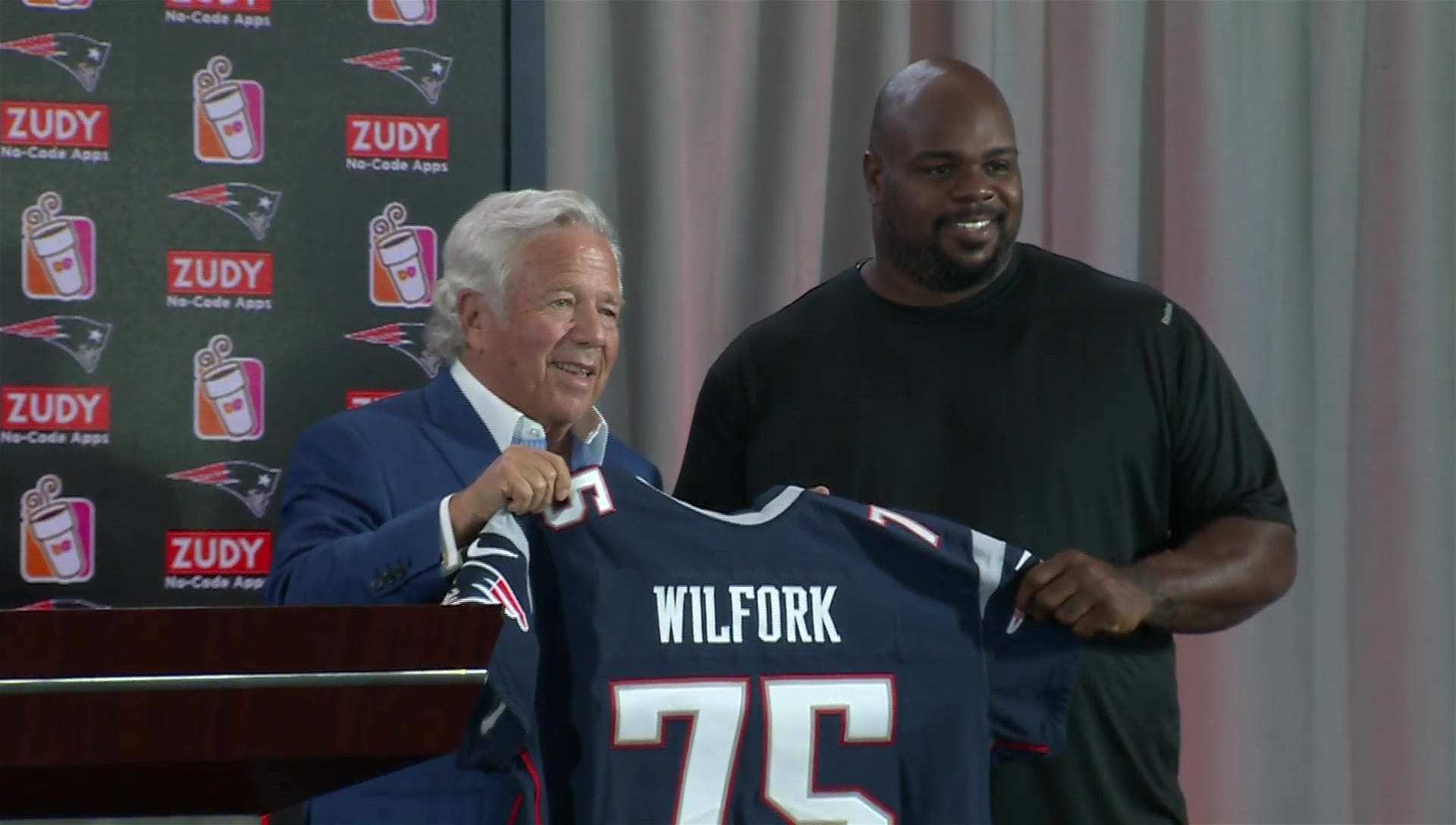 Vince Wilfork announces retirement as a member of the Patriots