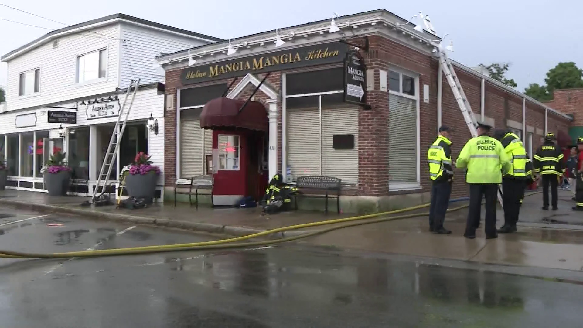 2-alarm fire closes Massachusetts restaurant