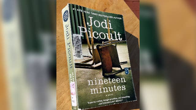 Diecinueve minutos (Nineteen Minutes: by Picoult, Jodi