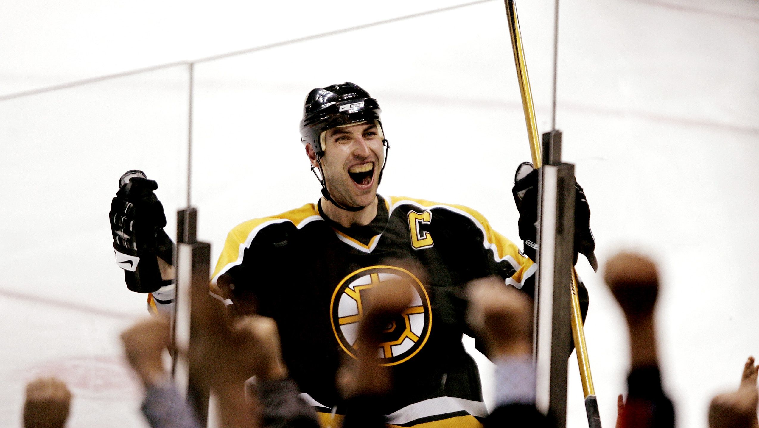 Zdeno Chara agrees to one-year deal with Islanders