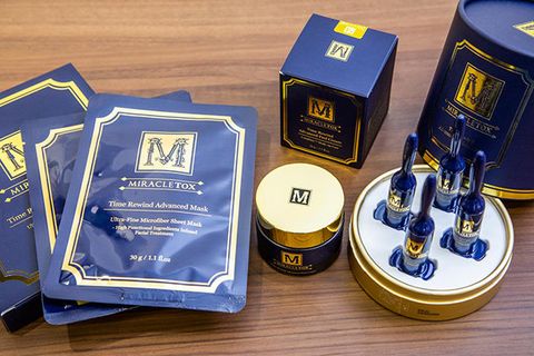 Majorelle blue, Electric blue, Circuit component, Electronic component, Label, Personal care, Packaging and labeling, Box, Capacitor, Varnish, 