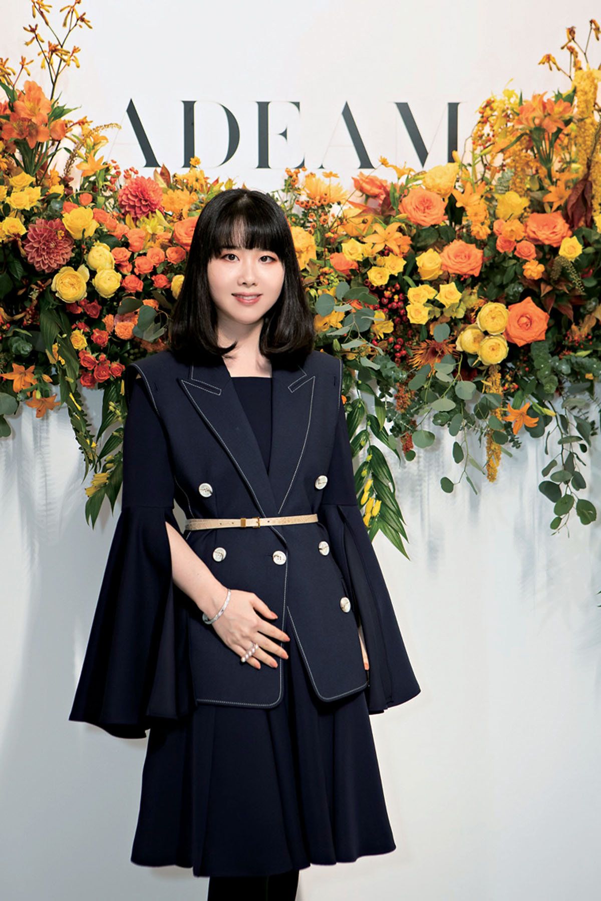 マディソンブルー ジャケット ✨希少✨ブラック✕ブルー芸能人