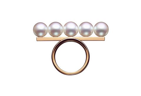Pearl, Jewellery, Fashion accessory, Gemstone, Body jewelry, Ring, Circle, Natural material, Metal, 