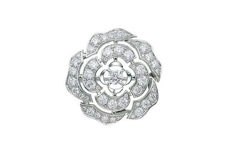 Diamond, Jewellery, Ring, Engagement ring, Fashion accessory, Silver, Platinum, Line art, Metal, Gemstone, 