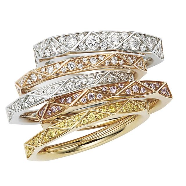 Ring, Jewellery, Fashion accessory, Diamond, Engagement ring, Wedding ring, Yellow, Wedding ceremony supply, Body jewelry, Gemstone, 