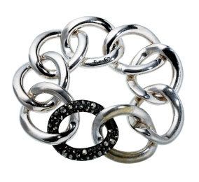 Style, Metal, Font, Iron, Pattern, Black-and-white, Silver, Circle, Chain, Steel, 