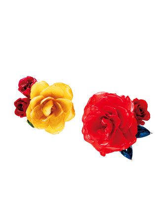 Petal, Flower, Red, Flowering plant, Rose family, Cut flowers, Carmine, Rose order, Still life photography, Rose, 