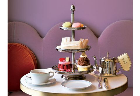 Teacup, Cake stand, Violet, Serveware, Tableware, Shelf, Cake, Furniture, Table, Dessert, 