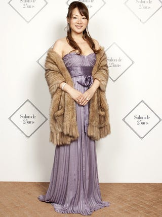 ラグジュアリー ドレスアップはファーが決め手に ラグジュアリー ドレスアップはファーが決め手に