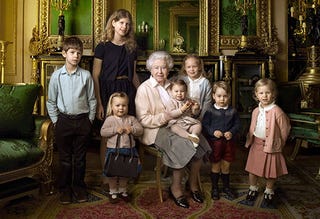 エリザベス女王90歳記念フォト公開 撮影はあの有名フォトグラファー
