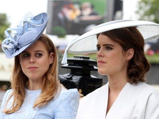 ベアトリス王女とユージェニー王女の姉妹愛