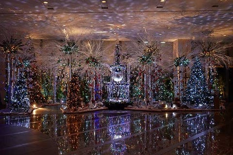 ホテルの贅沢クリスマスツリー 18 ホテルの贅沢クリスマスツリー 18